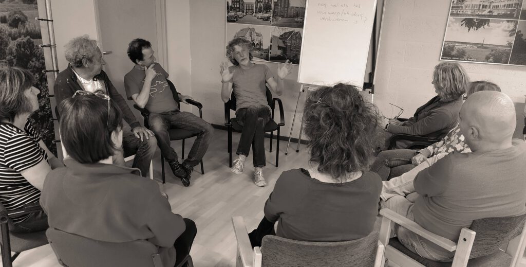 Filosofisch Gesprek Podium De Vlam Filosofisch Gesprek Podium De Vlam